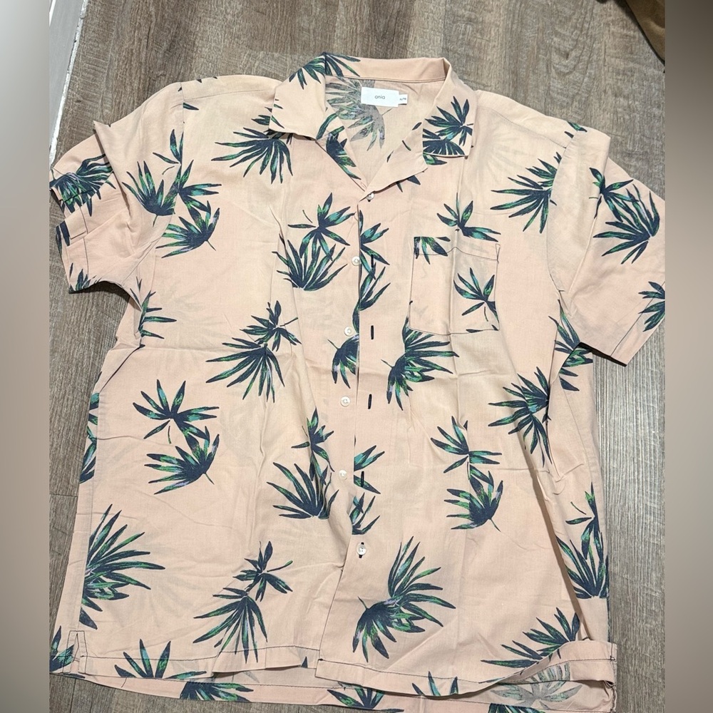 Onia men’s T-shirt